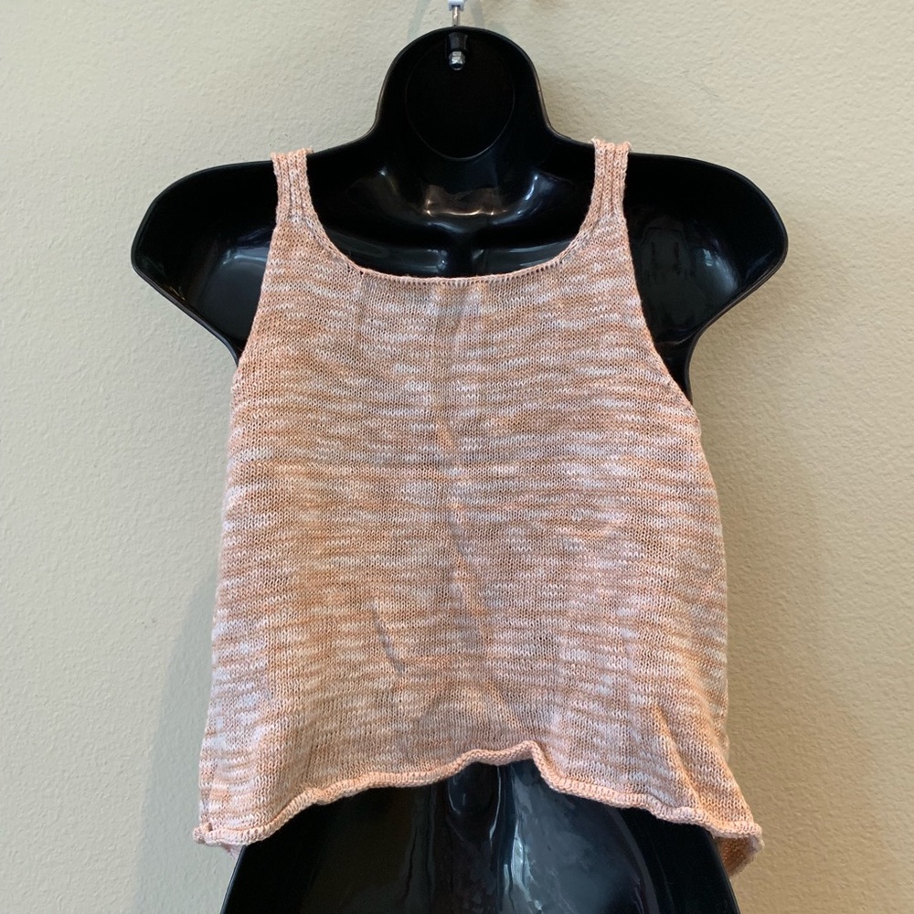 Debut Peachy pink knit Scoop neck crop tank top - Picture 3 of 5